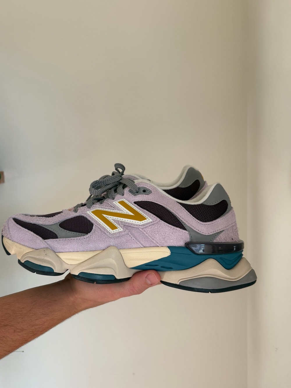 Men’s New Balance Lavender, Teal & Cream Retro Runner Sneakers